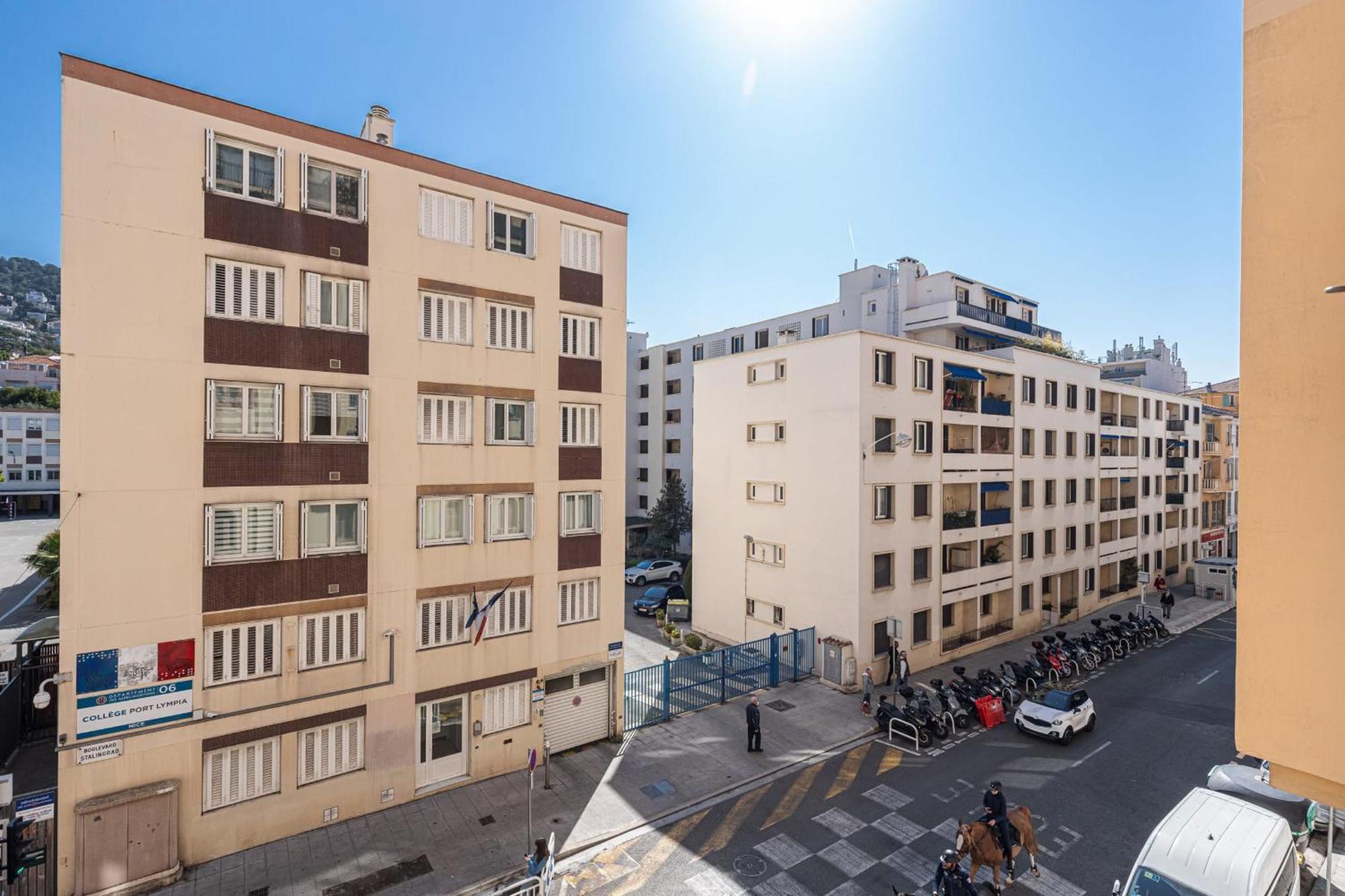 Apartment Stalingrad 32 - Cosy Apartement Close Old Port
